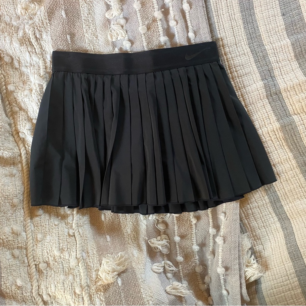 NWOT Nike Court Pleated Tennis Skirt